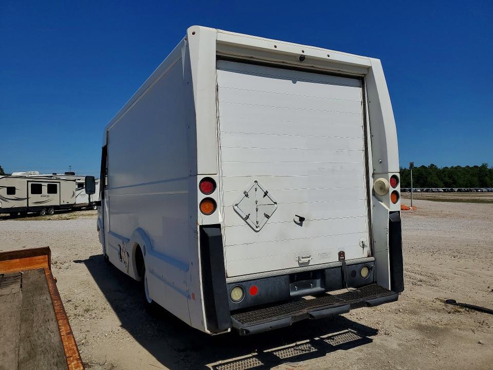 JALB4T175F7W00506 2015 Isuzu NPR photo no. 2