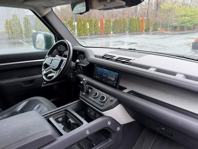SALE17EUXL2017008 2020 Land Rover Defender photo no. 9
