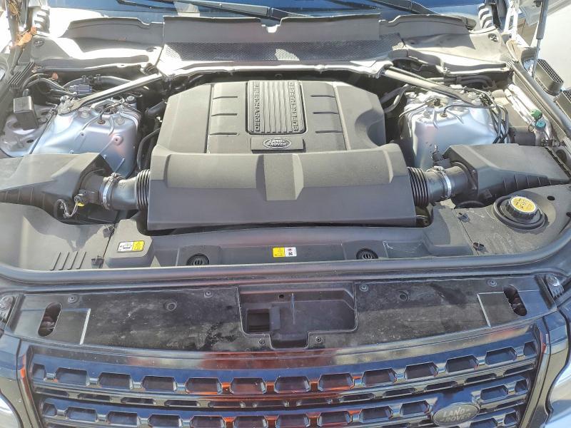 SALGR2FV4HA360714 2017 Land Rover Range Rover photo no. 12