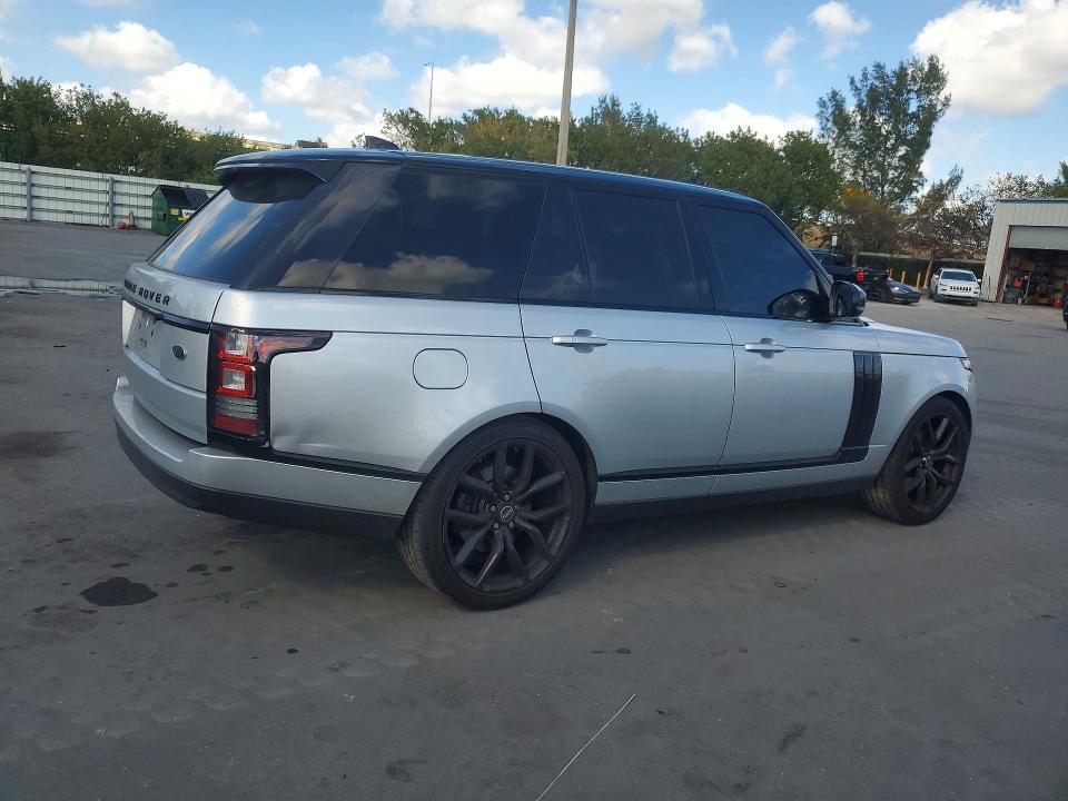 SALGR2FV4HA360714 2017 Land Rover Range Rover photo no. 3