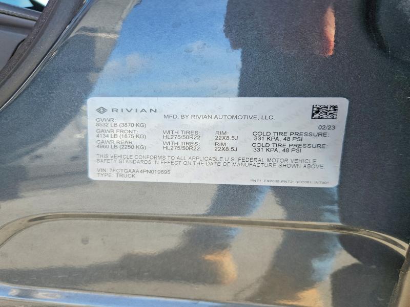 7FCTGAAA4PN019695 2023 Rivian R1T photo no. 13
