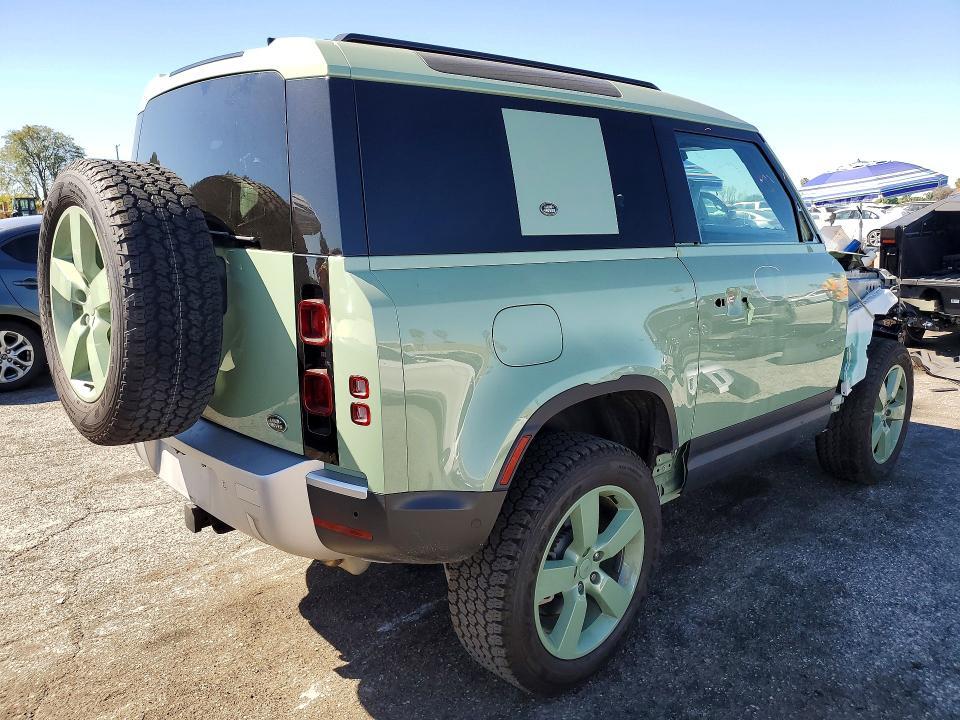 SALEW6EU3P2164000 2023 Land Rover Defender photo no. 3