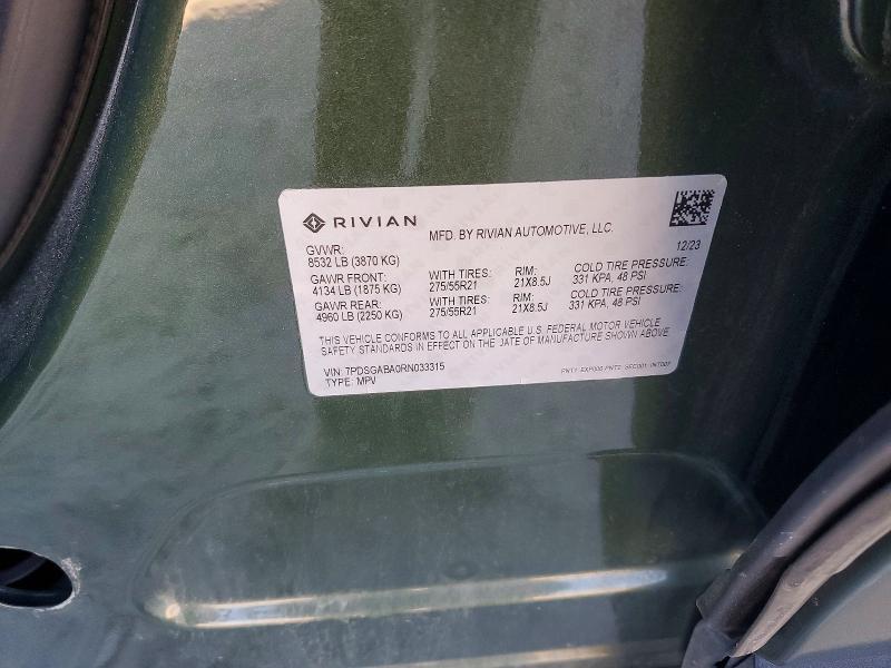 7PDSGABA0RN033315 2024 Rivian R1S photo no. 13