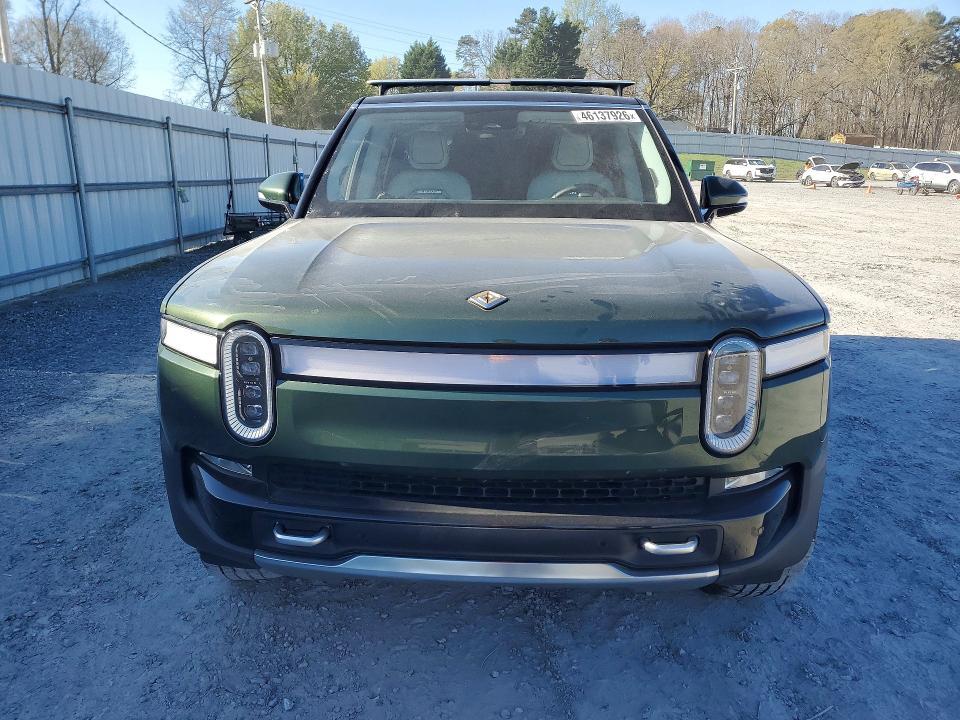 7PDSGABA0RN033315 2024 Rivian R1S photo no. 5