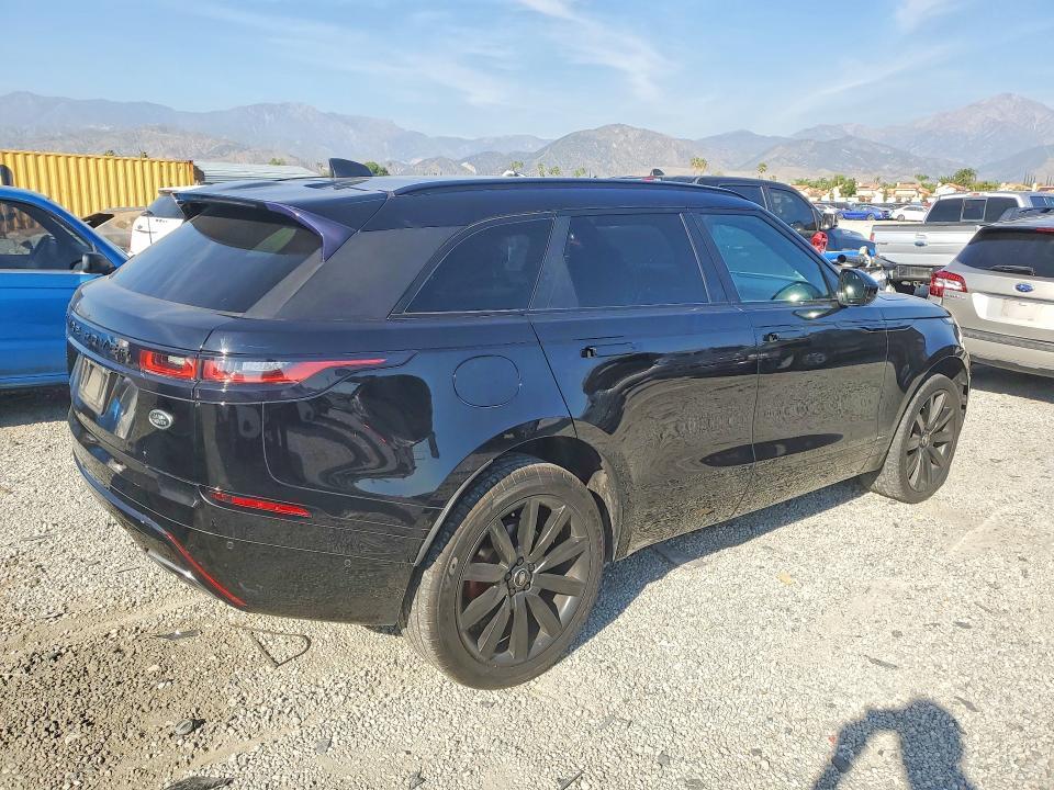 SALYM2RV1JA750190 2018 Land Rover Range Rover photo no. 3