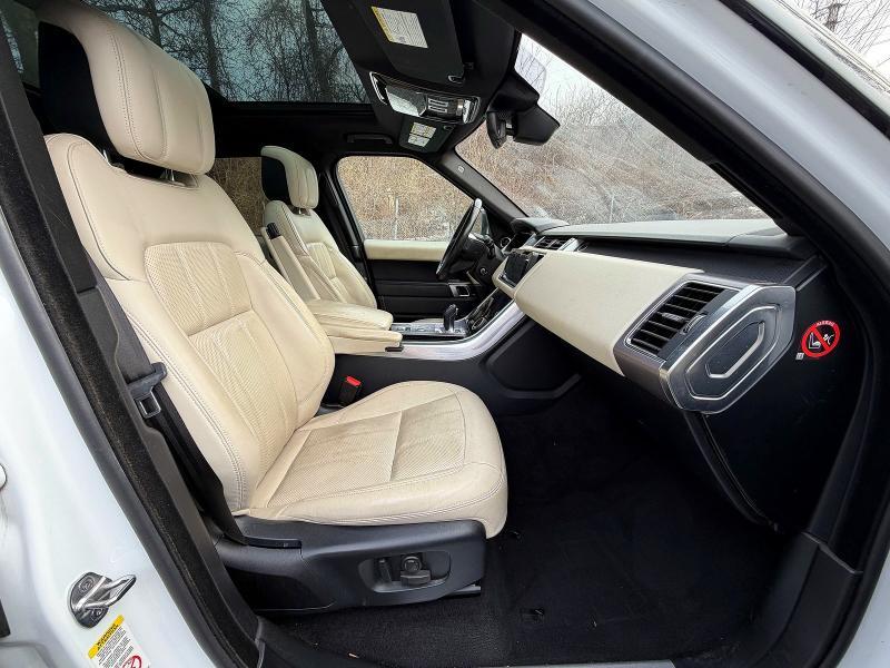 SALWR2RV8KA420377 2019 Land Rover Range Rover photo no. 5