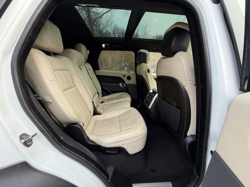 SALWR2RV8KA420377 2019 Land Rover Range Rover photo no. 6