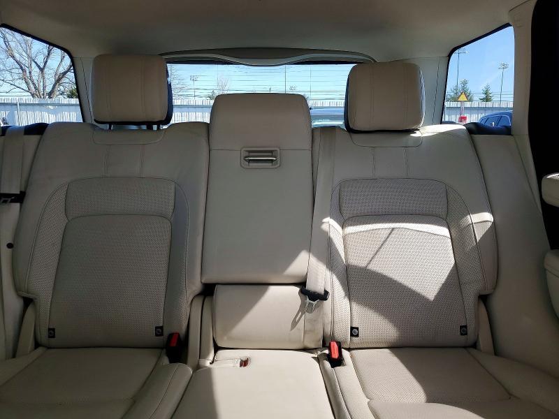SALGS5RE5JA394216 2018 Land Rover Range Rover photo no. 10