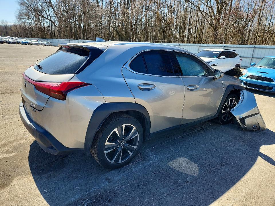 2020 Lexus UX — VIN JTHX3JBH1L2029609, şəkil 3