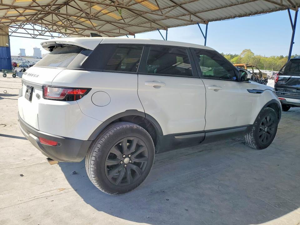 SALVP2BG1HH225198 2017 Land Rover Range Rover photo no. 3