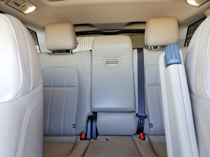 SALWR2RVXJA810007 2018 Land Rover Range Rover photo no. 10