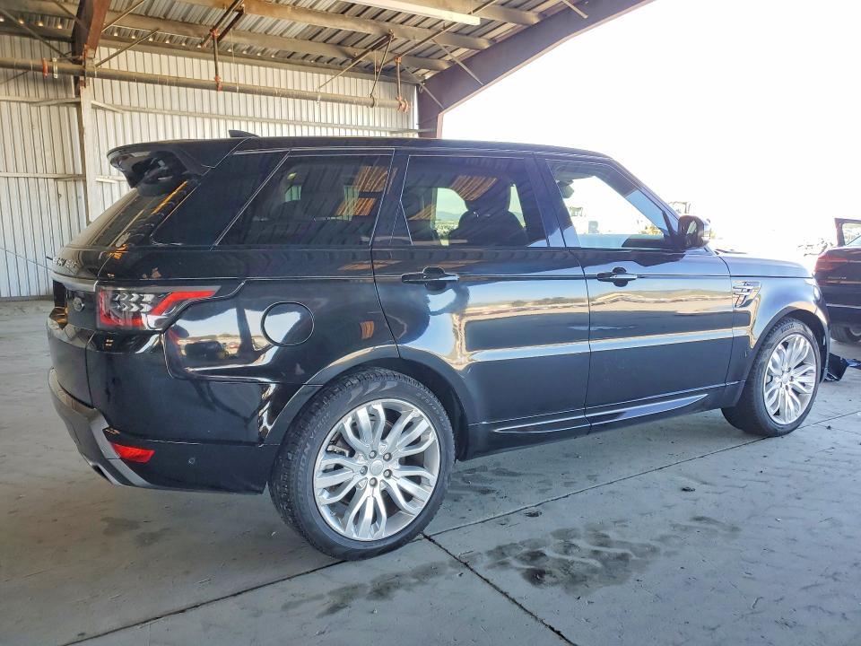 SALWR2RVXJA810007 2018 Land Rover Range Rover photo no. 3