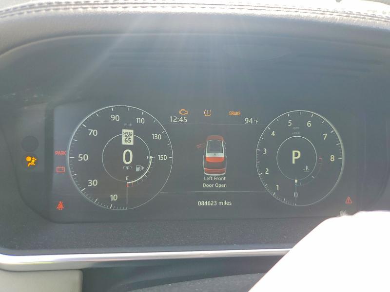 SALGS2FVXHA354047 2017 Land Rover Range Rover photo no. 9