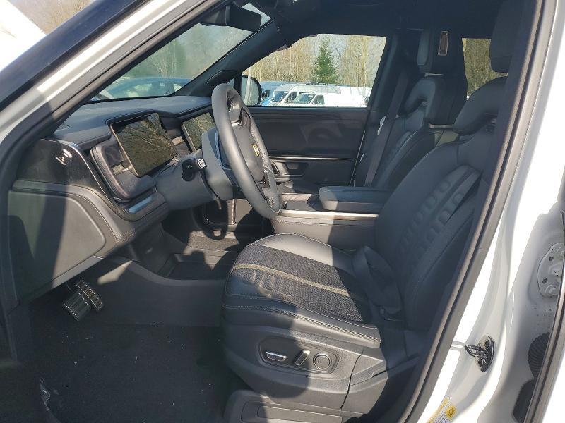 7PDSGABA4PN017518 2023 Rivian R1S photo no. 7