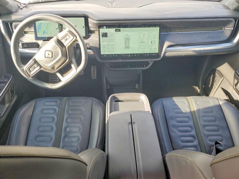 7PDSGABA4PN017518 2023 Rivian R1S photo no. 8