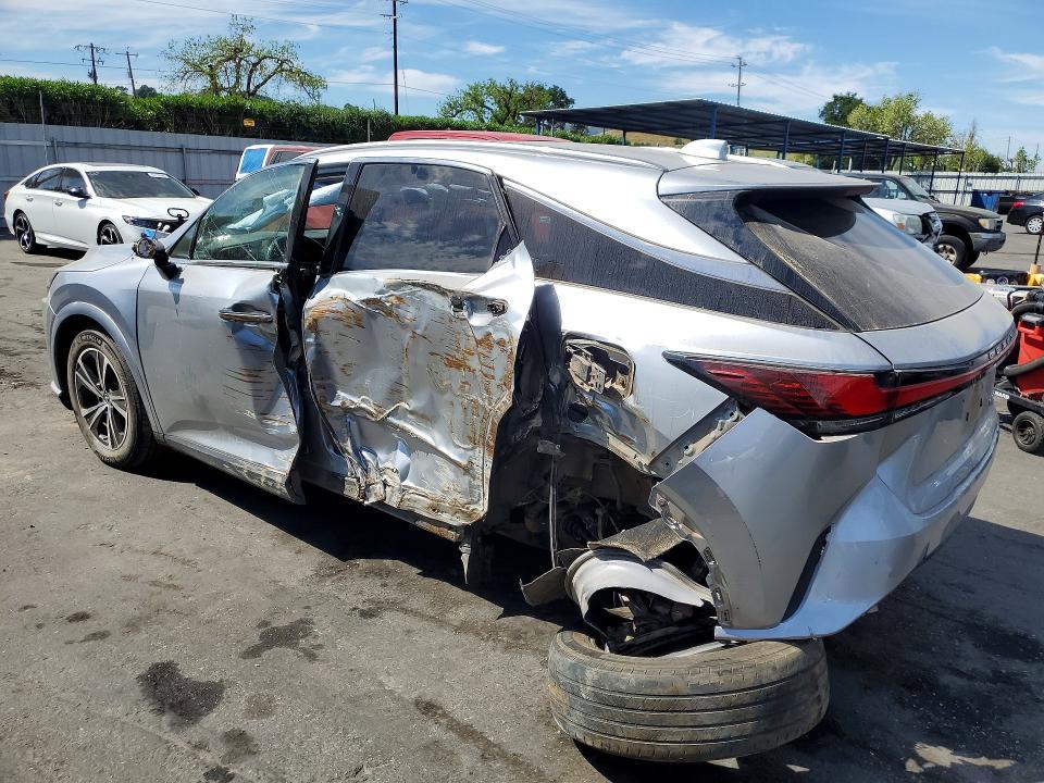 2T2BAMCA7PC038404 2023 Lexus RX photo no. 2
