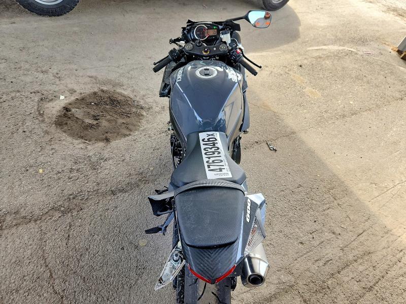JS1GN7FAXS7101754 2025 Suzuki GSX-R600 photo no. 6