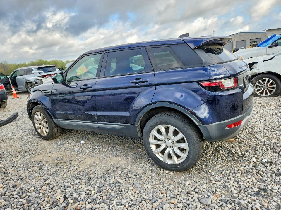 SALVP2BG7HH170675 2017 Land Rover Range Rover photo no. 2