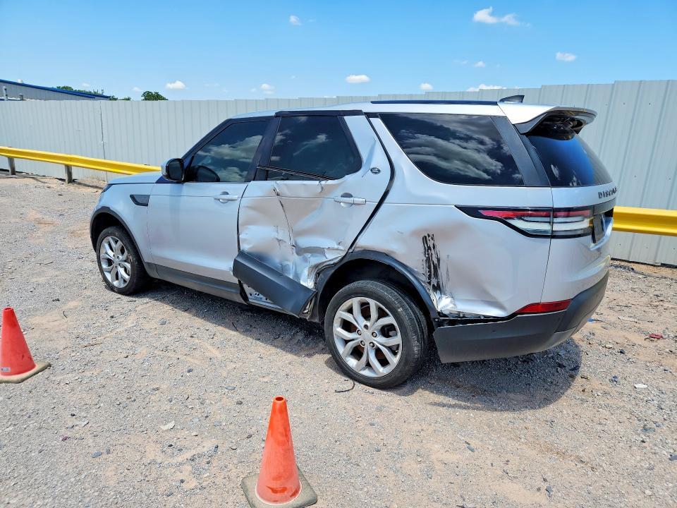 SALRG2RV8L2428056 2020 Land Rover Discovery photo no. 2