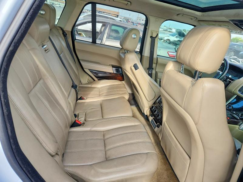 SALGS2FEXHA351813 2017 Land Rover Range Rover photo no. 10