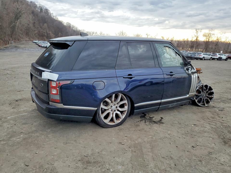 SALGS2FE2HA329417 2017 Land Rover Range Rover photo no. 3