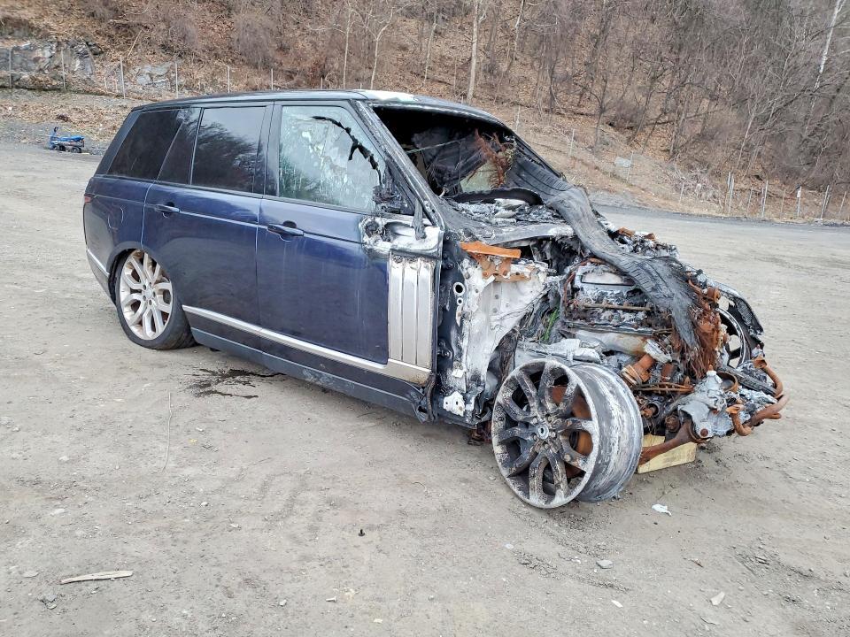 SALGS2FE2HA329417 2017 Land Rover Range Rover photo no. 4