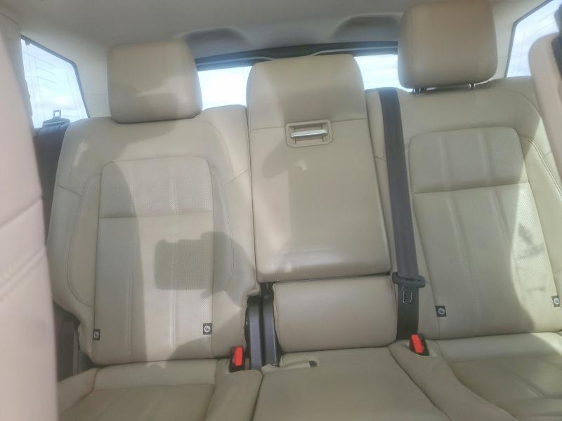 SALWR2RV1KA815890 2019 Land Rover Range Rover photo no. 10