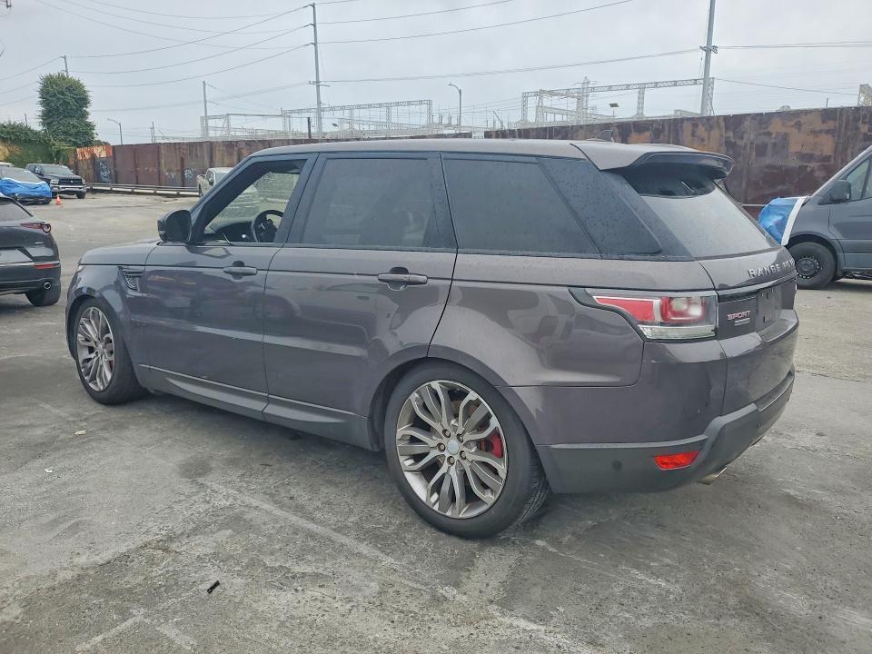 SALWR2EF8GA570642 2016 Land Rover Range Rover photo no. 2