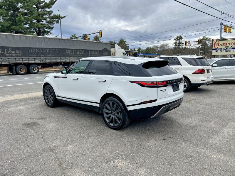 SALYM2RX0JA720387 2018 Land Rover Range Rover photo no. 3