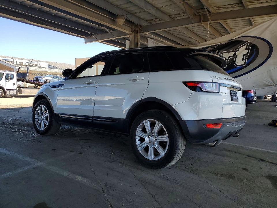 SALVP2RX9JH284544 2018 Land Rover Range Rover photo no. 2