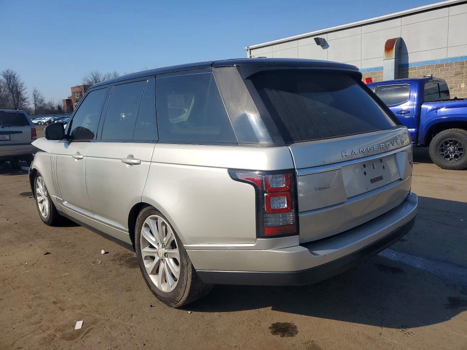 SALGS2VFXFA199118 2015 Land Rover Range Rover photo no. 2