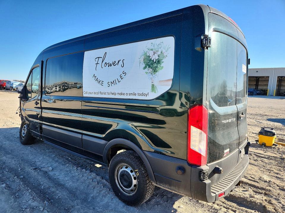 1FTBW2CGXHKA15388 2017 Ford Transit photo no. 2