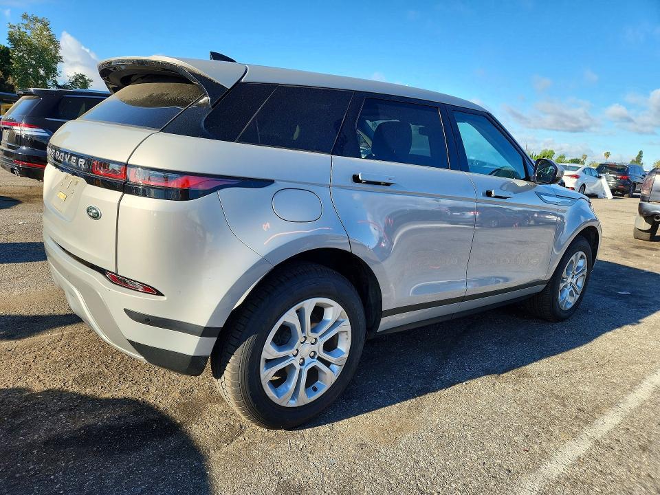 SALZJ2FX7LH068430 2020 Land Rover Range Rover photo no. 3