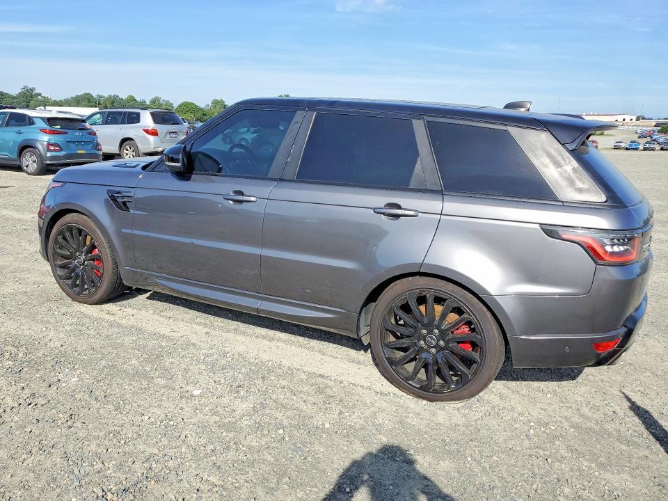 SALWR2RE1JA182581 2018 Land Rover Range Rover photo no. 2