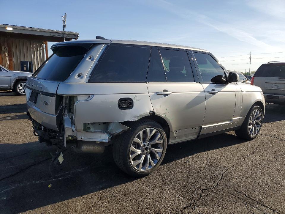 SALGS2SV1JA384808 2018 Land Rover Range Rover photo no. 3