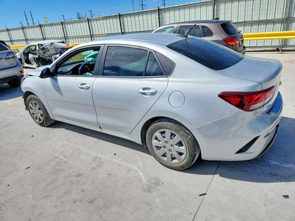 2023 KIA Rio — VIN 3KPA24AD8PE554475, şəkil 2
