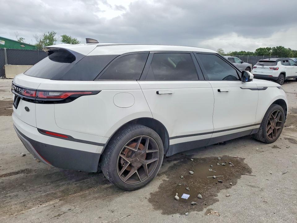 SALYA2EX9KA200057 2019 Land Rover Range Rover photo no. 3