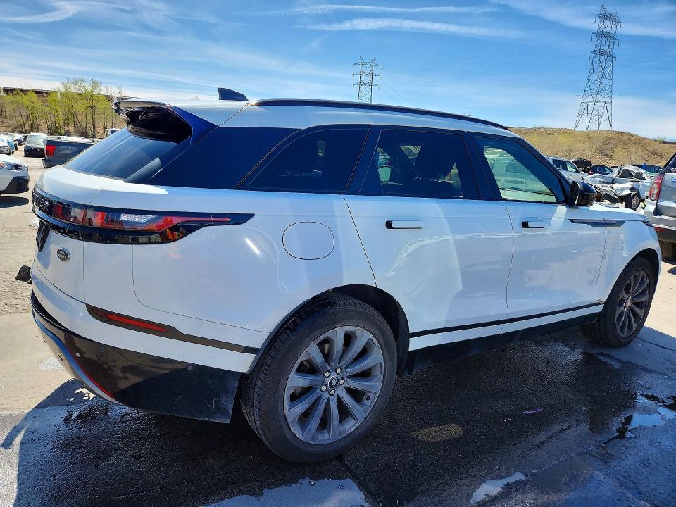 SALYL2RX7JA775129 2018 Land Rover Range Rover photo no. 3
