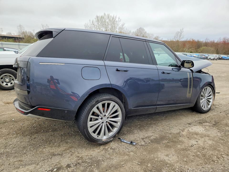 SALKP9FU1SA278320 2025 Land Rover Range Rover photo no. 3