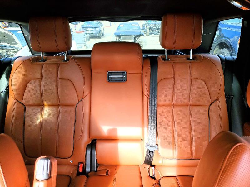SALWR2EF9GA571945 2016 Land Rover Range Rover photo no. 10