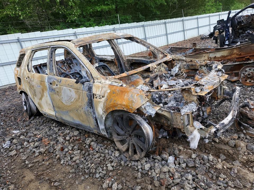 SALCT2FX8PH321776 2023 Land Rover Discovery photo no. 4