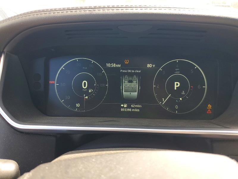 SALGS2FK9HA328464 2017 Land Rover Range Rover photo no. 9