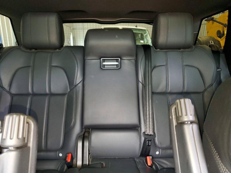 SALWR2PF4GA118071 2016 Land Rover Range Rover photo no. 10