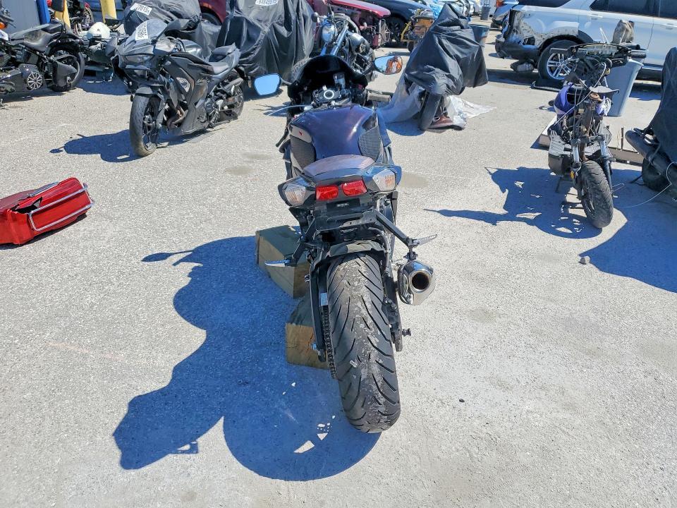 JS1GR7MA3D2100470 2013 Suzuki GSX-R750 photo no. 4