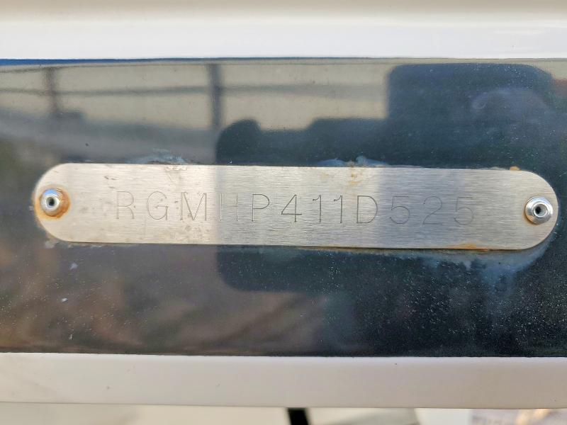 RGMHP411D525 2025 Roundtions BOAT photo no. 10