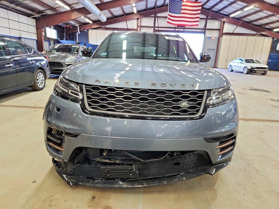 SALYL2RV7JA758877 2018 Land Rover Range Rover photo no. 5