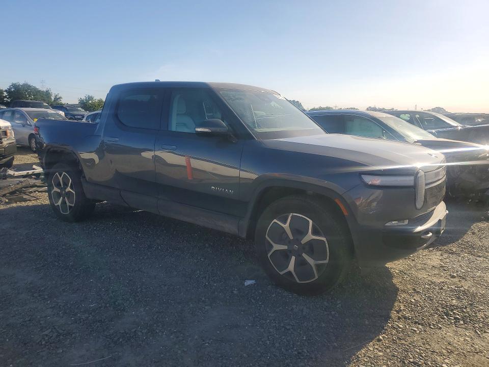 7FCTGBAAXRN031679 2024 Rivian R1T photo no. 4