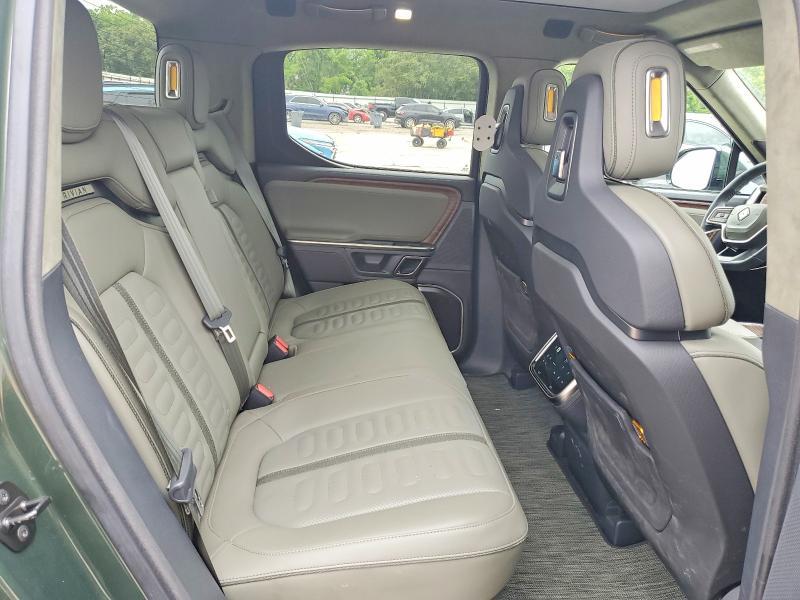 7FCTGAAA9PN017439 2023 Rivian R1T photo no. 10