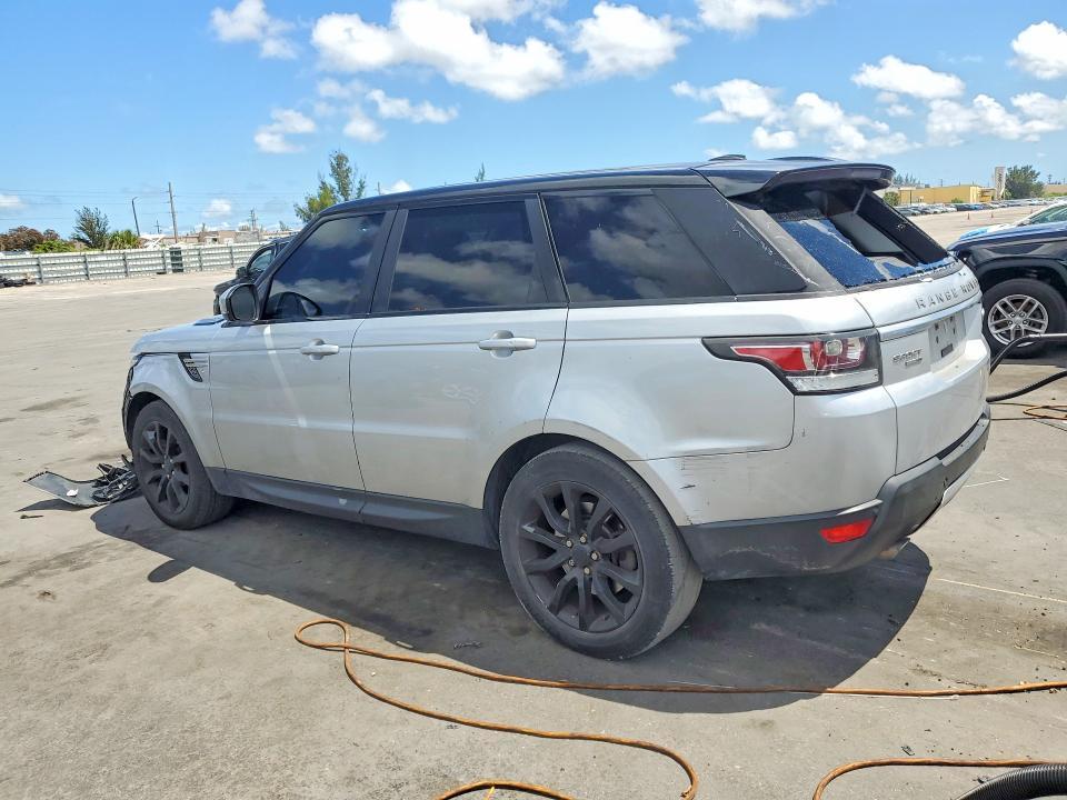 SALWR2VF1FA624104 2015 Land Rover Range Rover photo no. 2