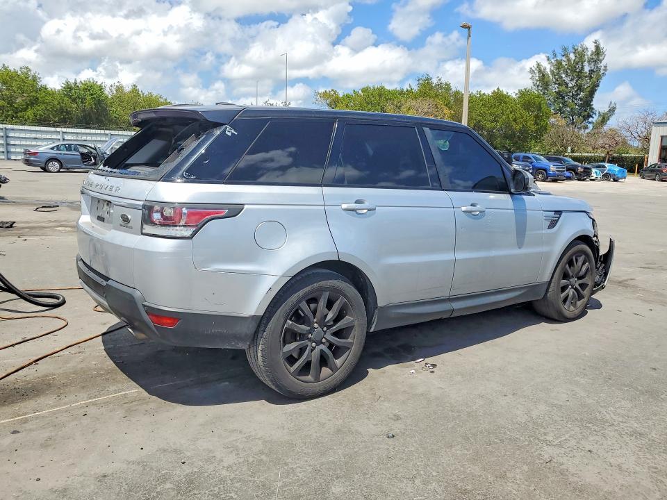 SALWR2VF1FA624104 2015 Land Rover Range Rover photo no. 3